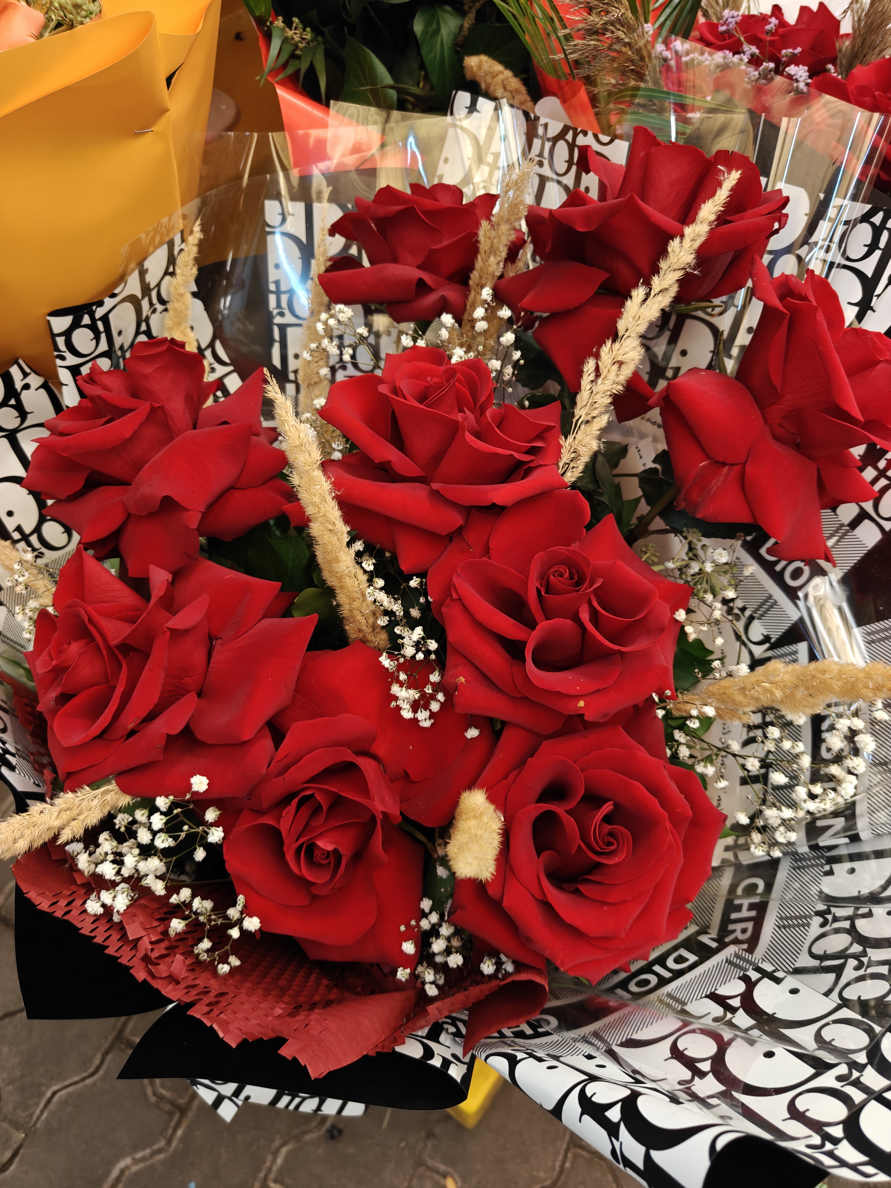 Buchet trandafiri de vânzare în Piața de Flori Arad