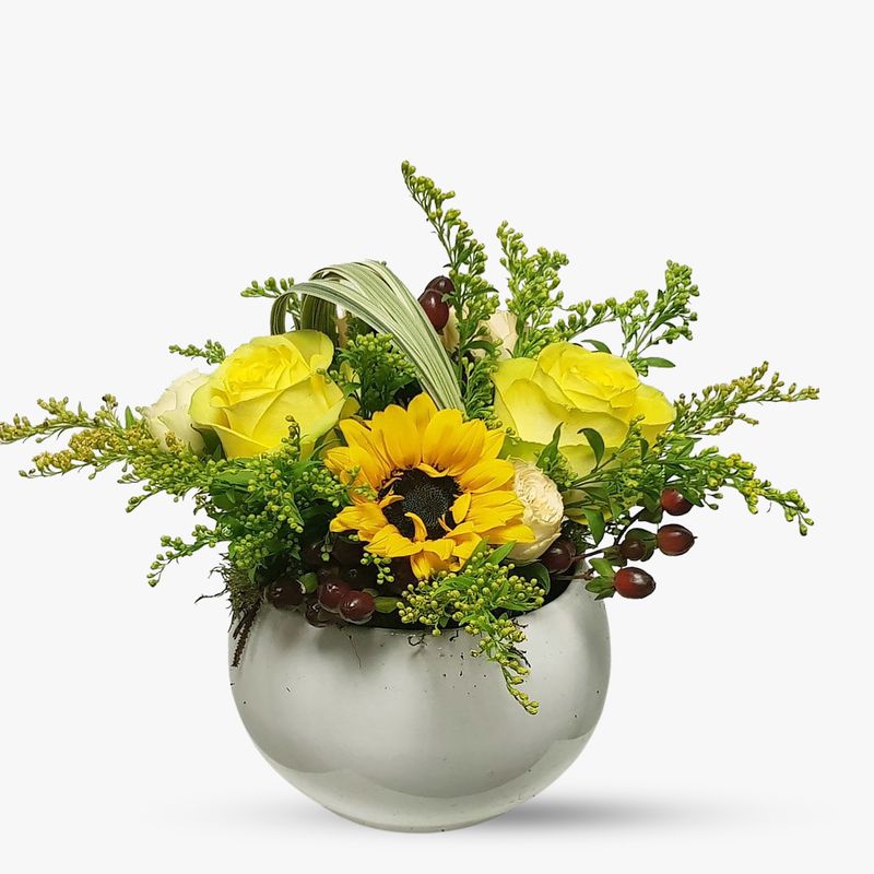 Buchet flori de câmp de vânzare în Piața de Flori Bacau