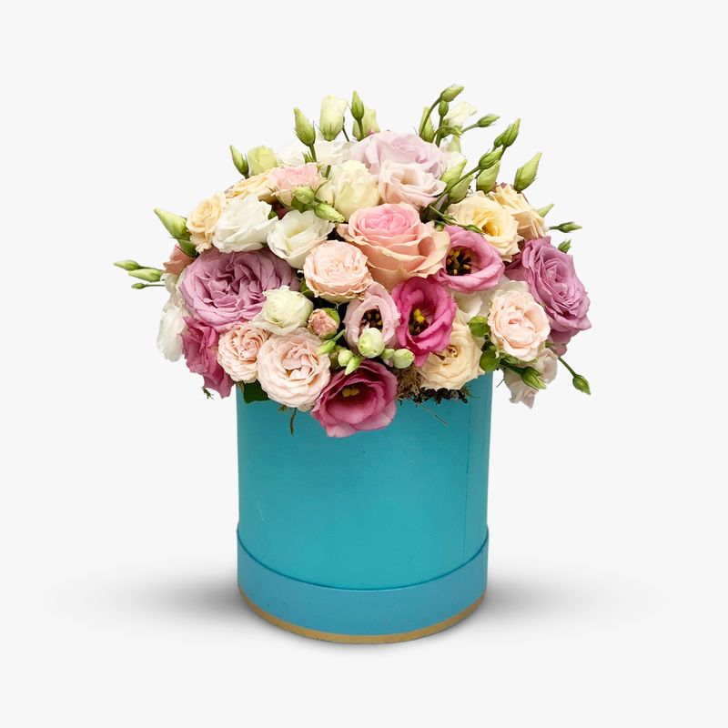 Cutie cu flori de vânzare la Florărie Demo